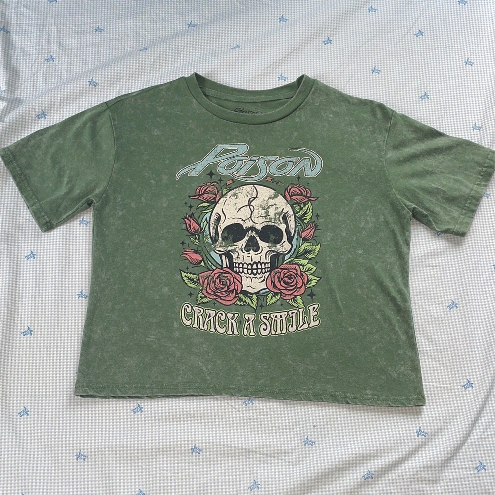 NWOT Poison Crack A Smile Tee